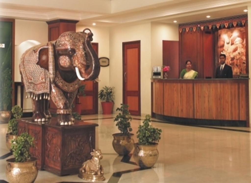 Renest Shraddha Inn - Shirdi Interior foto